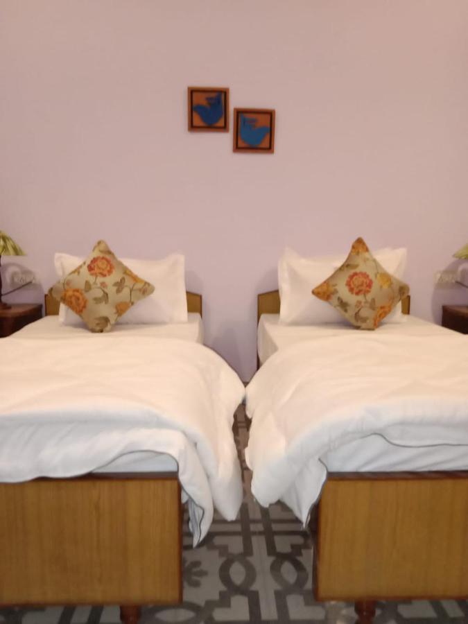 Sankhu Niwas Hotel Bikaner Bagian luar foto