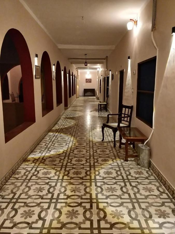 Sankhu Niwas Hotel Bikaner Bagian luar foto