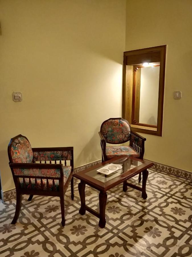 Sankhu Niwas Hotel Bikaner Bagian luar foto