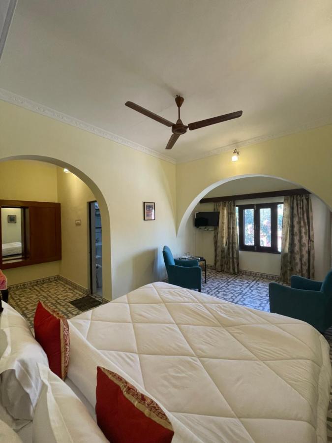 Sankhu Niwas Hotel Bikaner Bagian luar foto